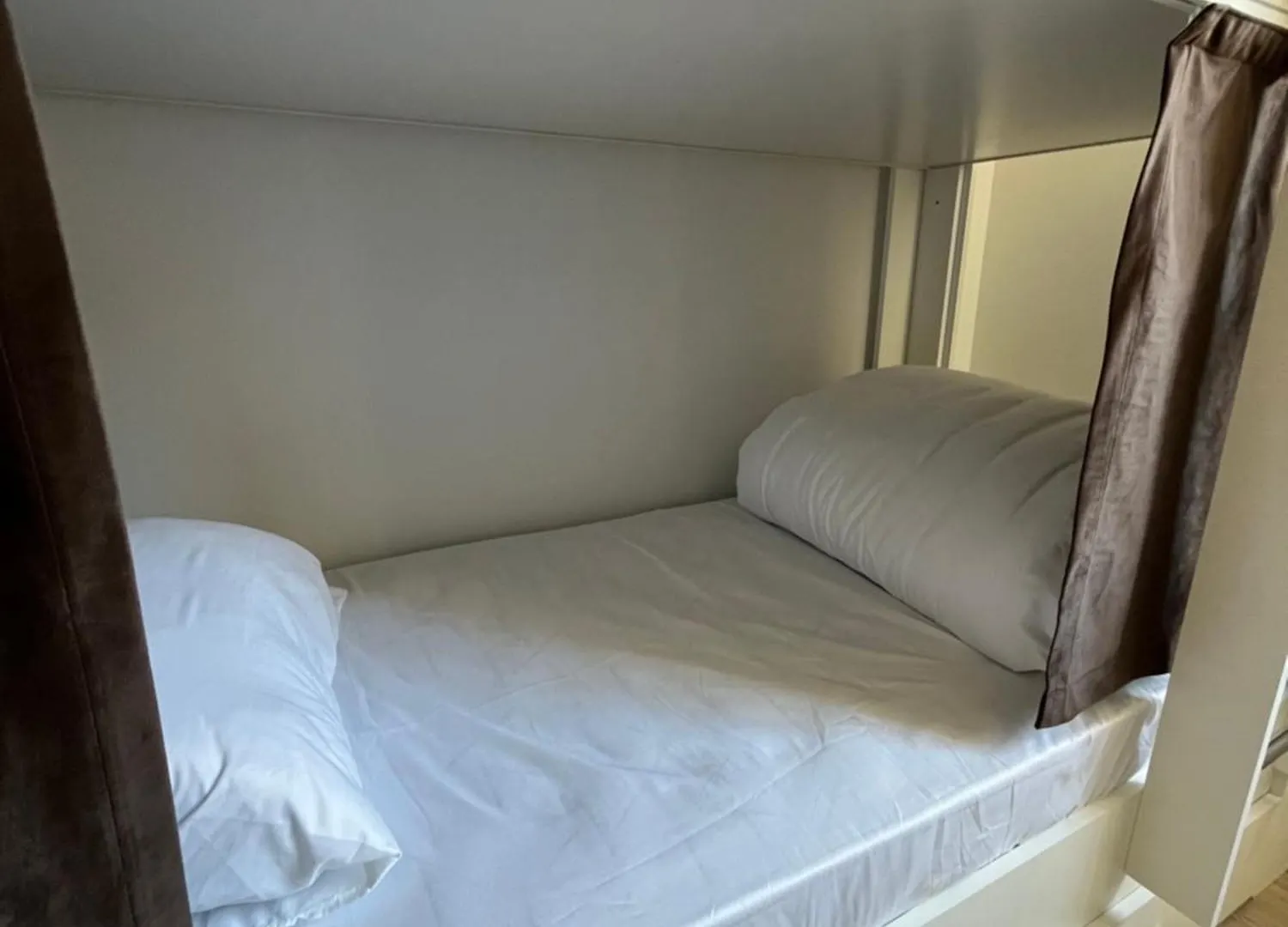 Caspian Hostel Bakü Pansiyon